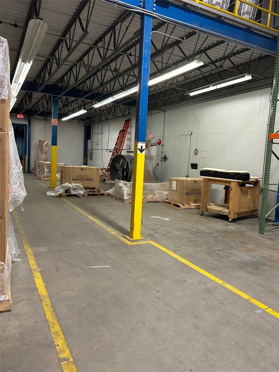 Image 9 of 14 For 11 Commerce Boulevard 1