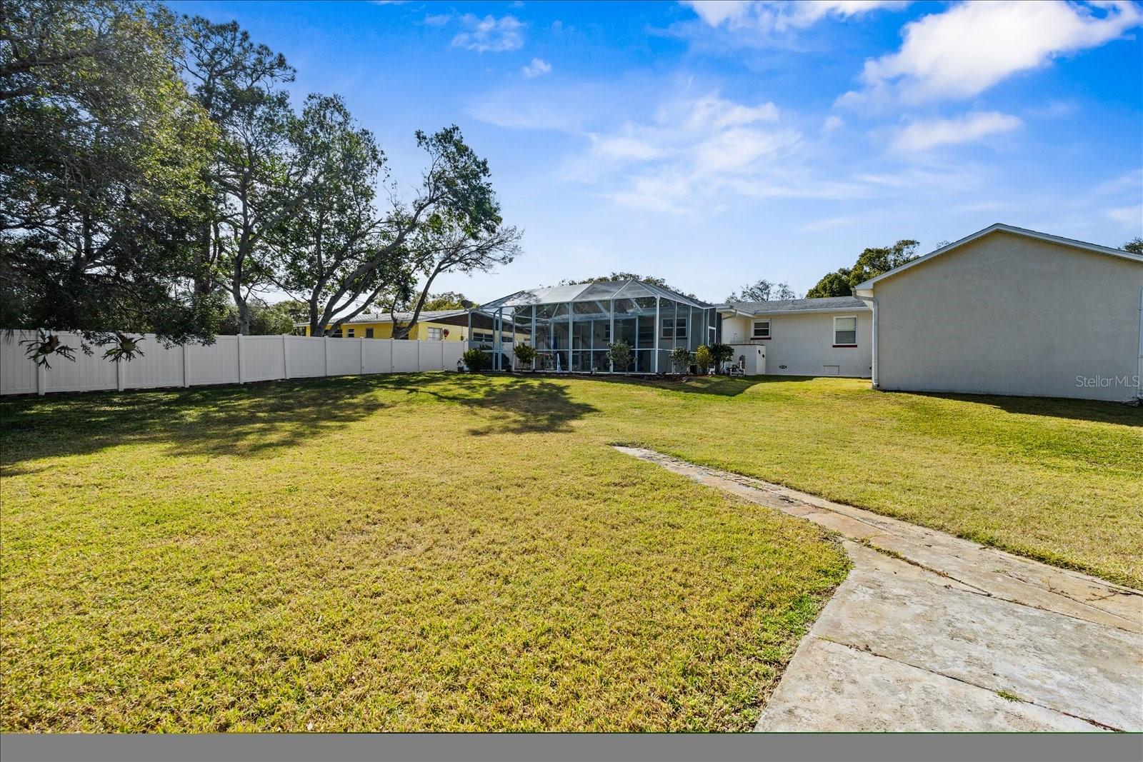 Image 36 of 46 For 1705 Cordova Avenue