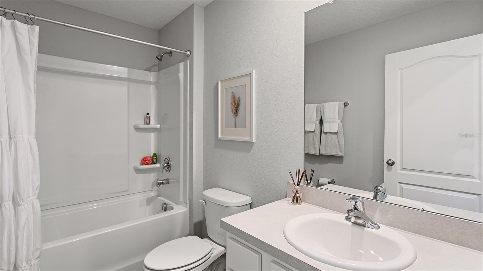 Image 16 of 32 For 37 Springwood Drive S