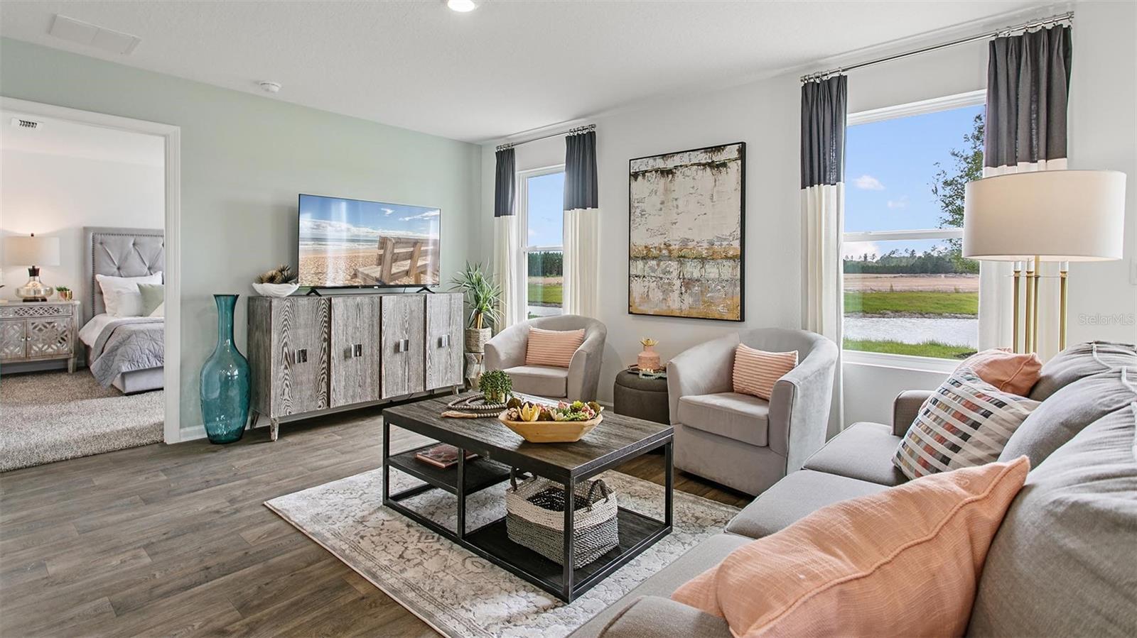 Image 9 of 32 For 37 Springwood Drive S