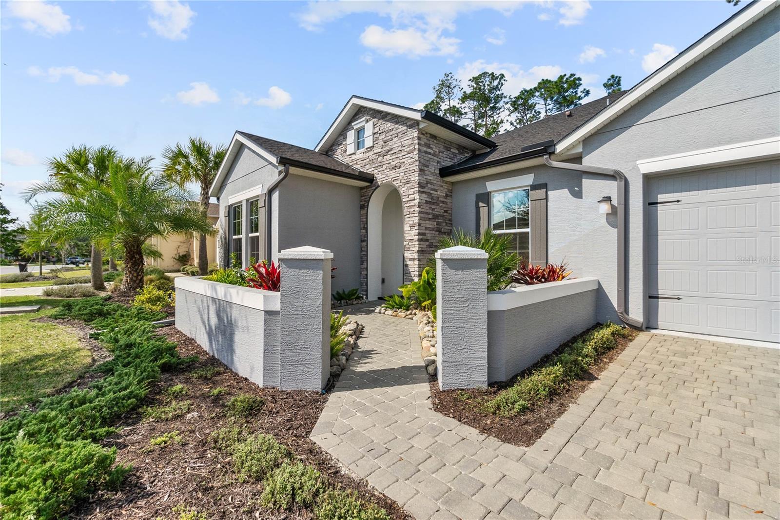 Image 3 of 47 For 358 Stirling Bridge Drive
