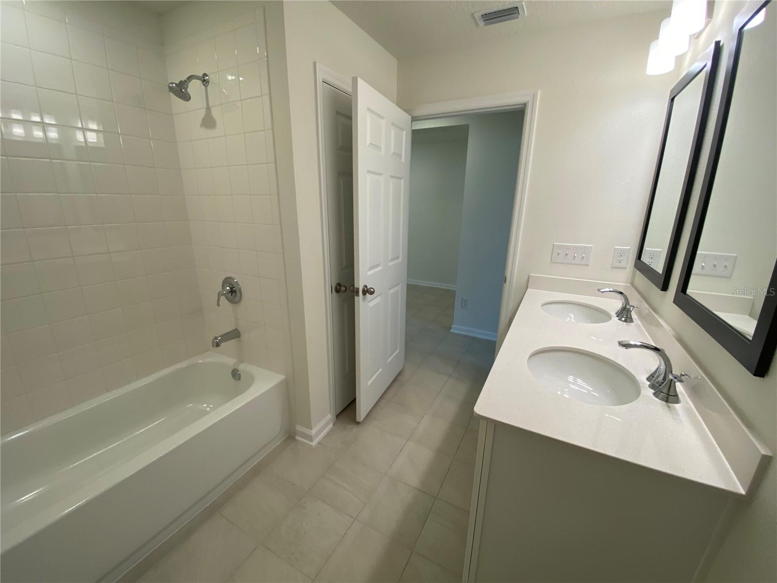 Image 16 of 19 For 26 Camellia Street