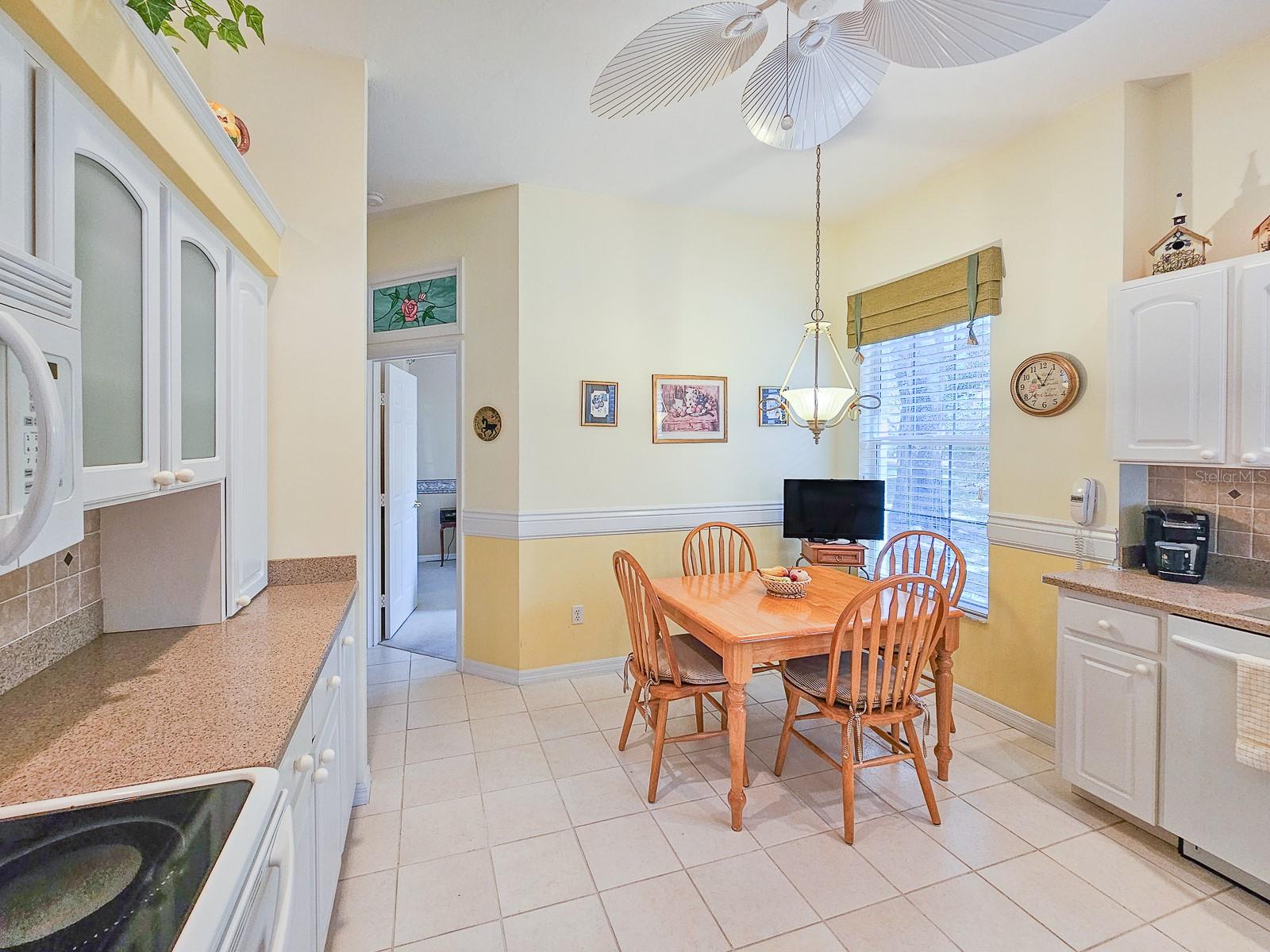 Image 16 of 61 For 1187 Athlone Way