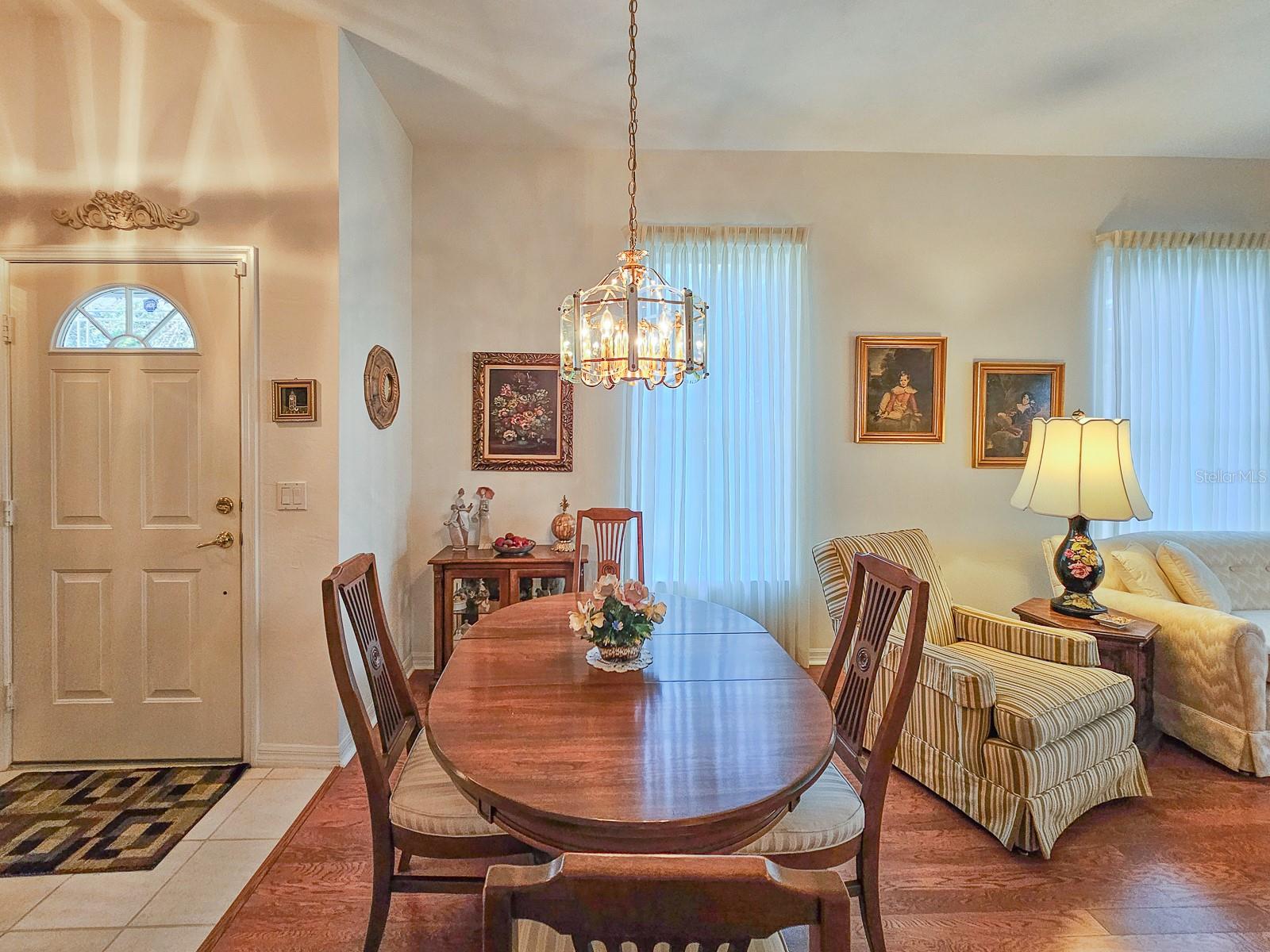 Image 17 of 61 For 1187 Athlone Way