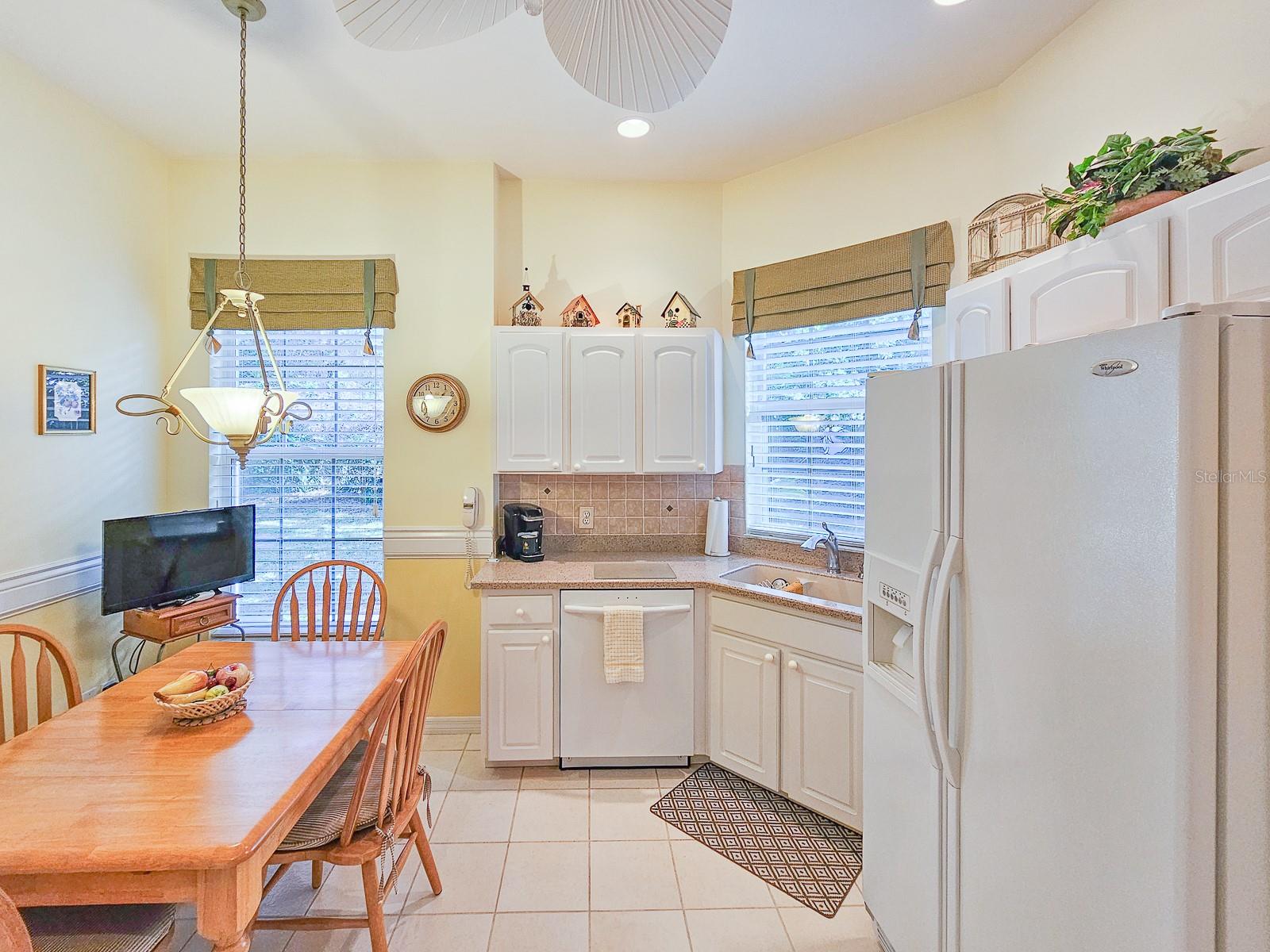 Image 21 of 61 For 1187 Athlone Way