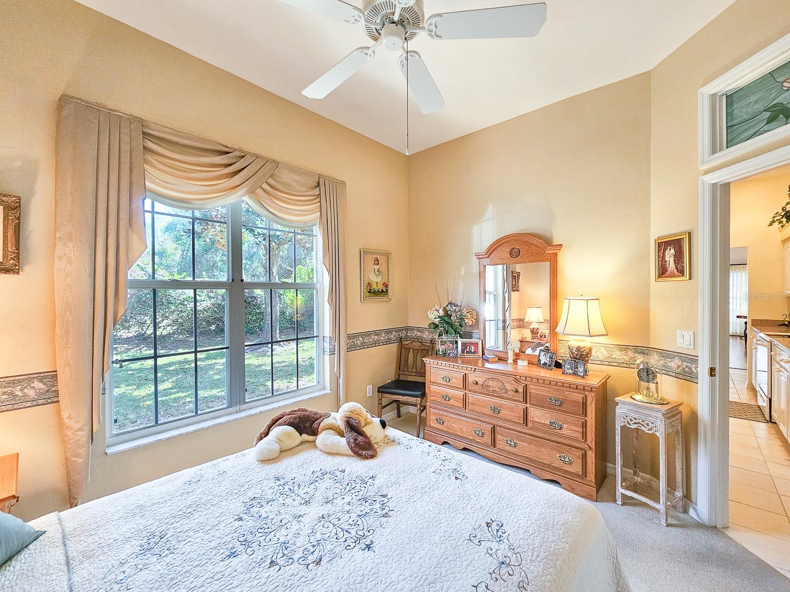 Image 38 of 61 For 1187 Athlone Way
