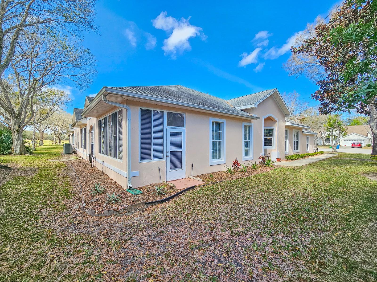 Image 46 of 61 For 1187 Athlone Way