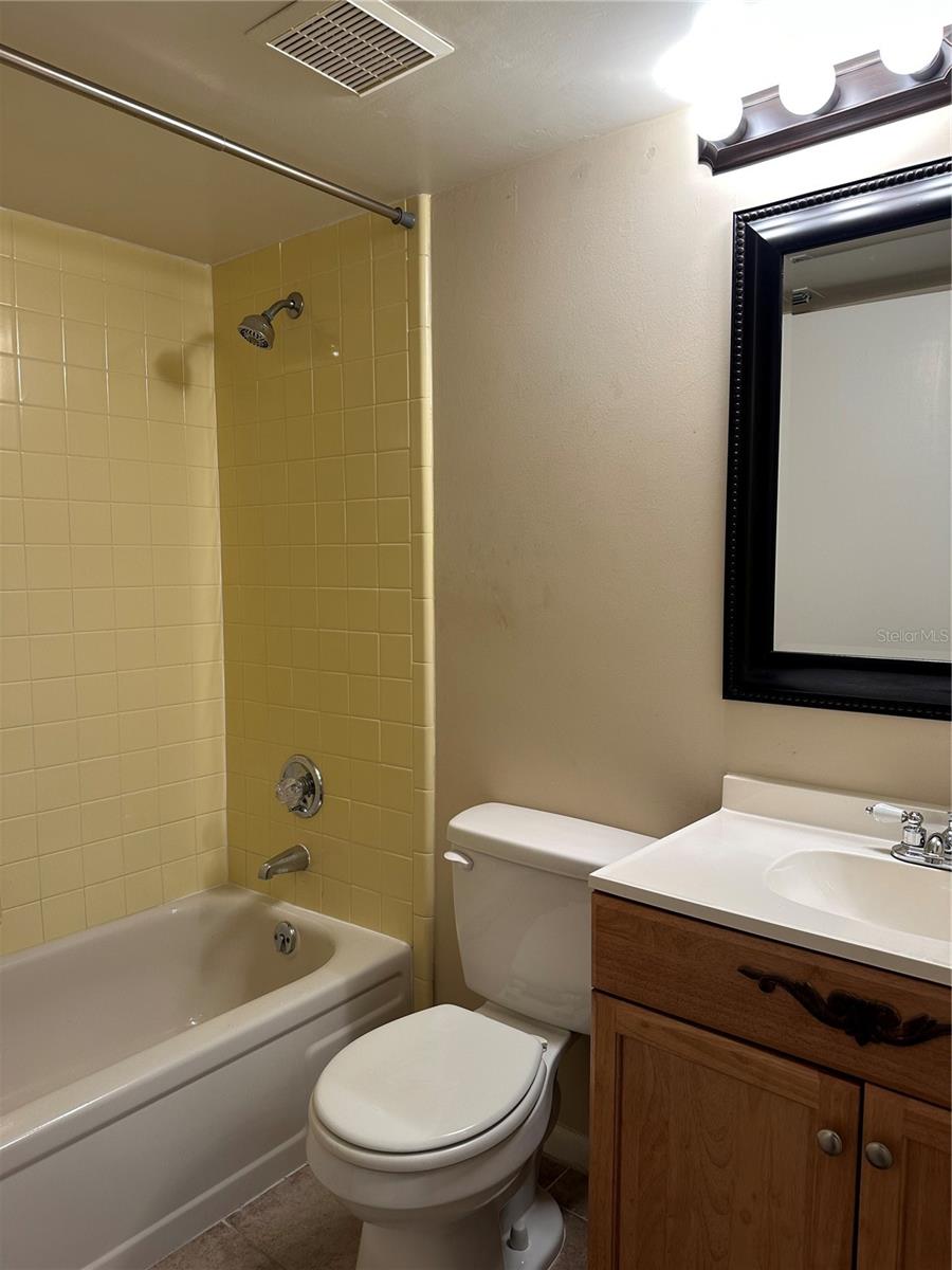 Image 16 of 20 For 4600 Moody Boulevard 3j