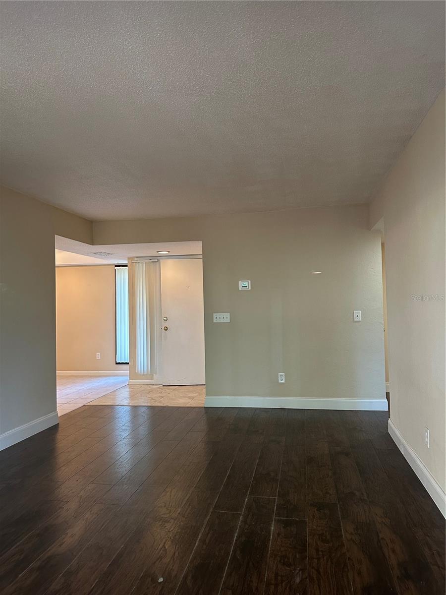 Image 8 of 20 For 4600 Moody Boulevard 3j