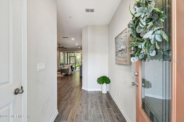 Image 5 of 43 For 20 Pindo Palm Drive
