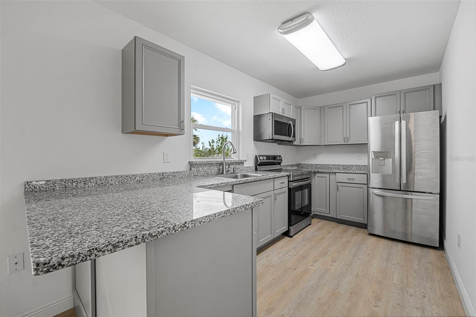 Image 27 of 50 For 225 Flagler Avenue
