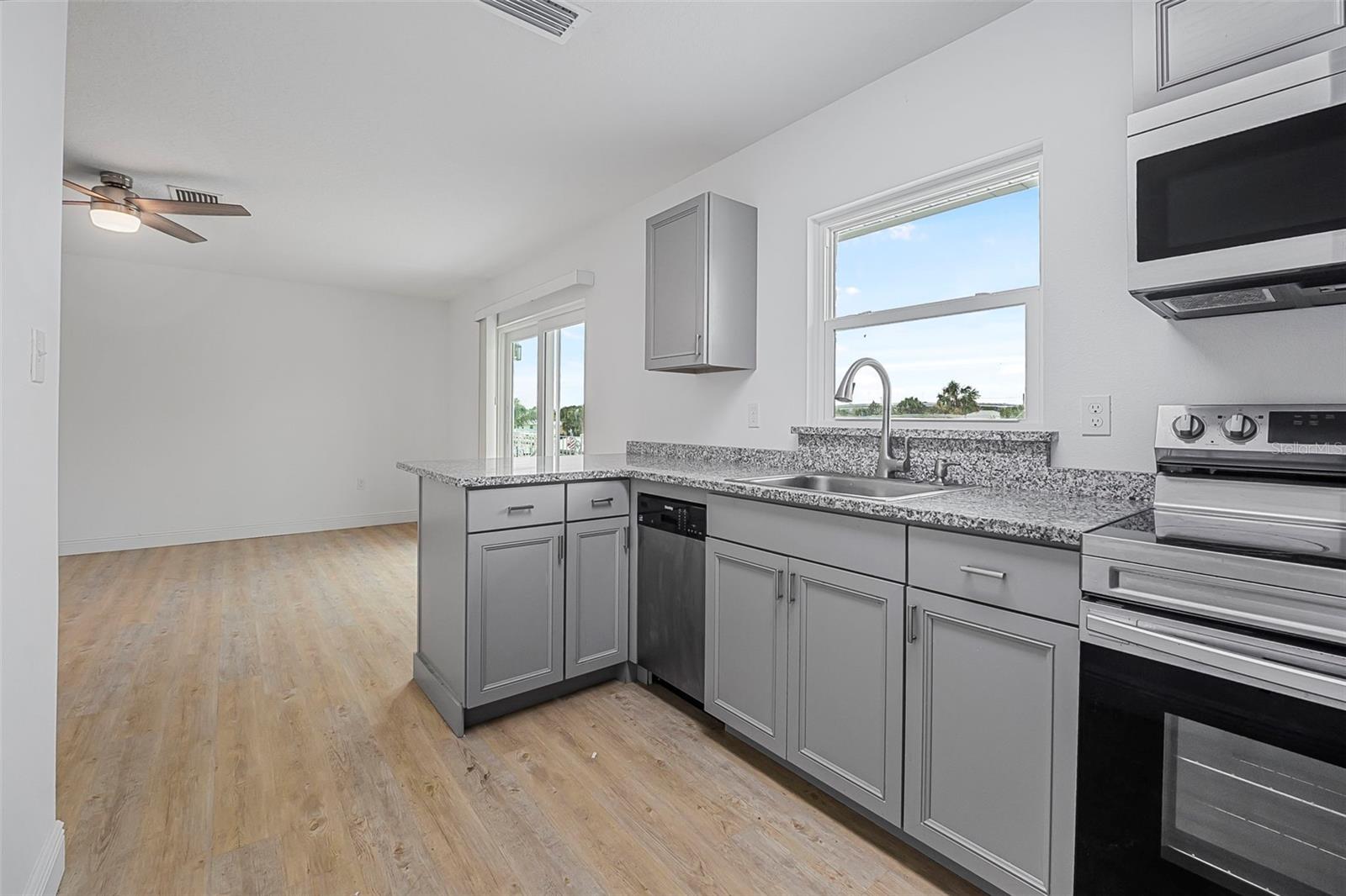 Image 29 of 50 For 225 Flagler Avenue