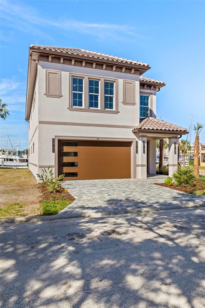 Image 2 of 49 For 142 Harbor Village Point S