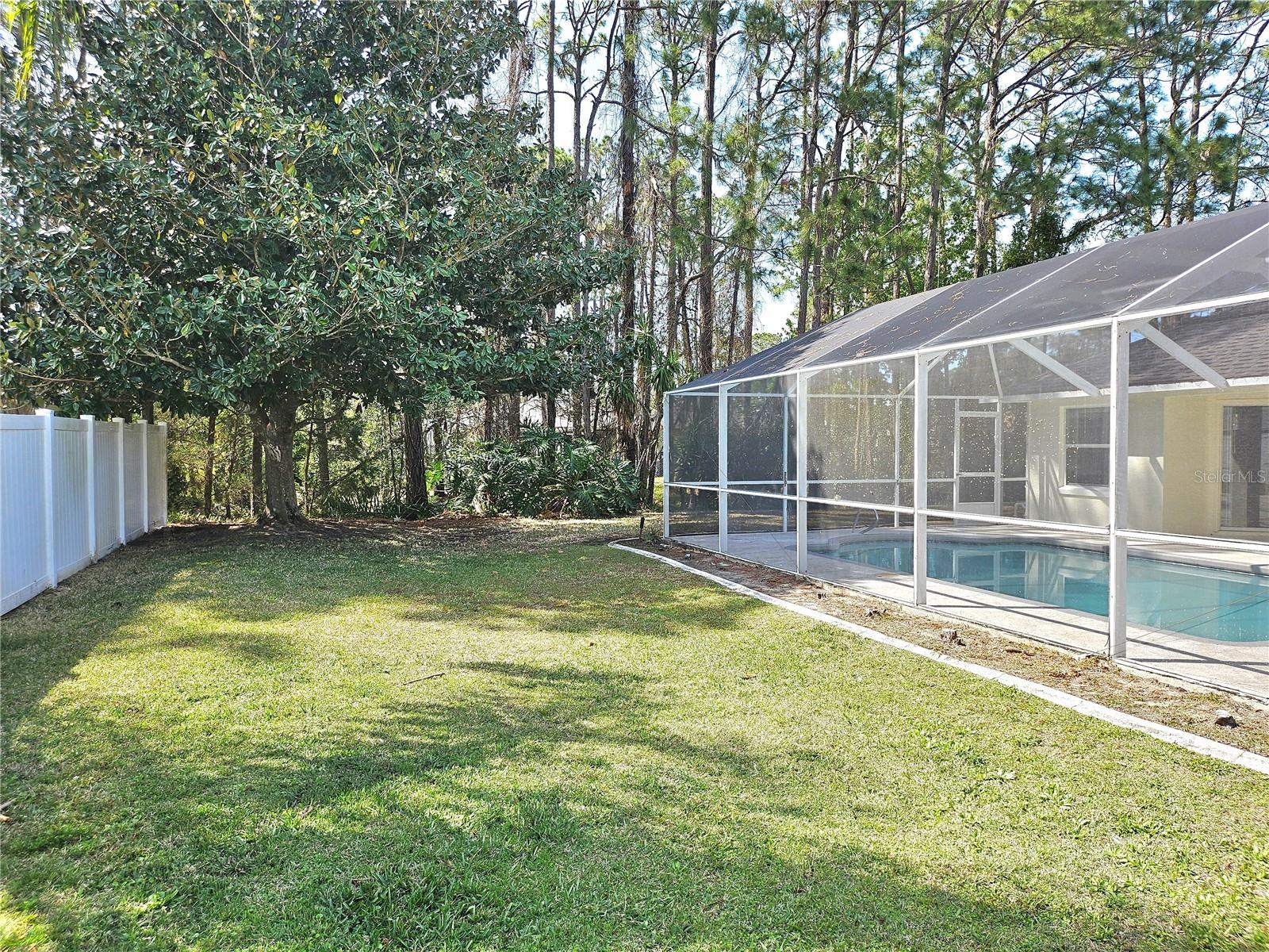 Image 10 of 35 For 38 Woodward Lane