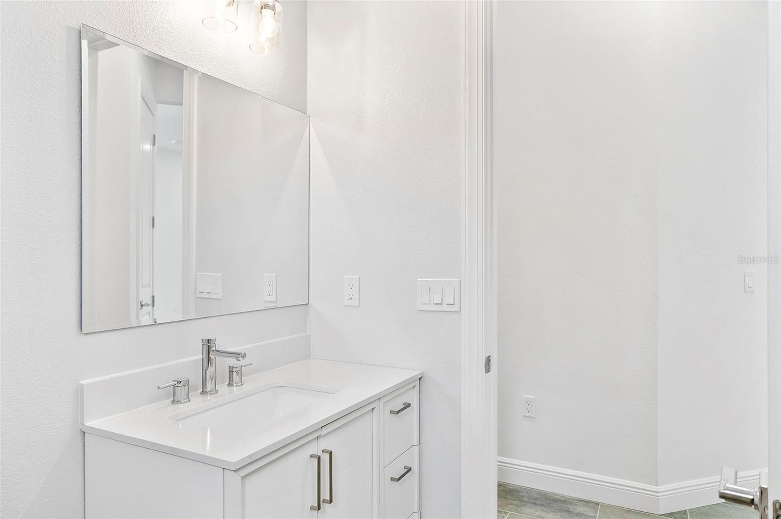 Image 70 of 73 For 7 Crandon Court