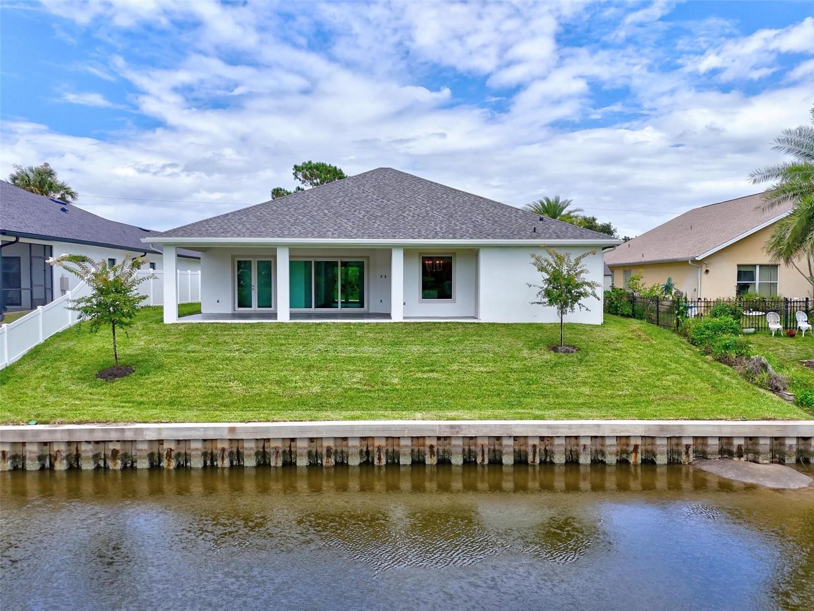 Image 9 of 73 For 7 Crandon Court