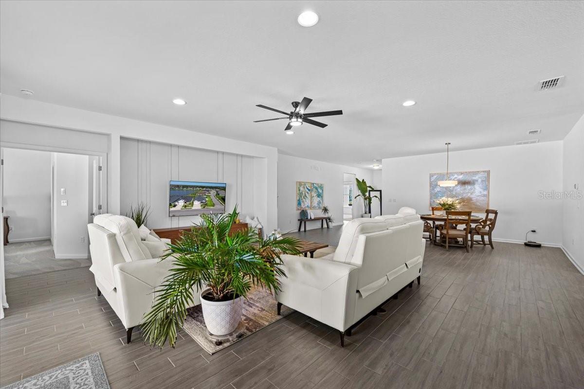 Image 14 of 64 For 499 Grand Landings Parkway