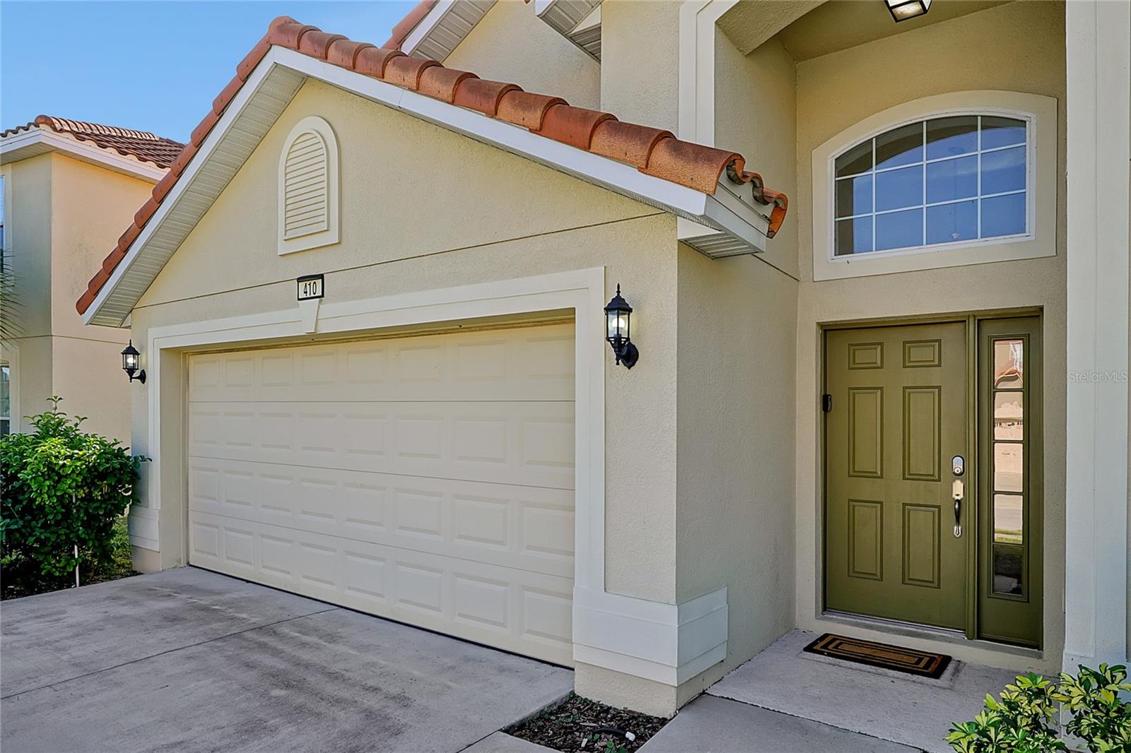 Image 9 of 69 For 410 Viola Drive