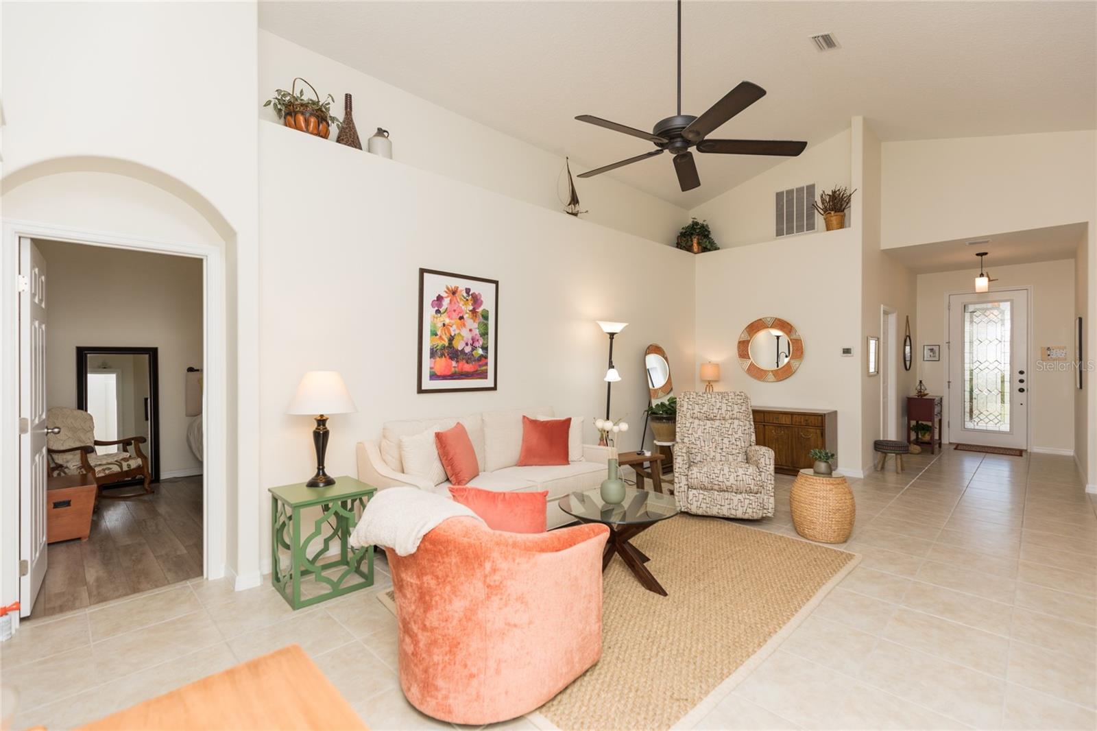 Listing photo id 12 for 22 Pelican Court