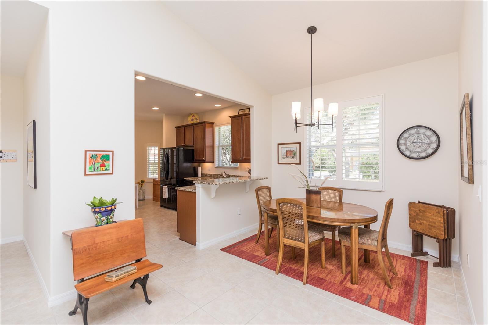 Listing photo id 13 for 22 Pelican Court