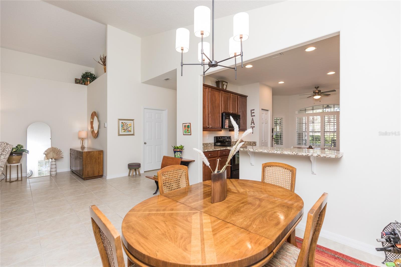 Listing photo id 14 for 22 Pelican Court