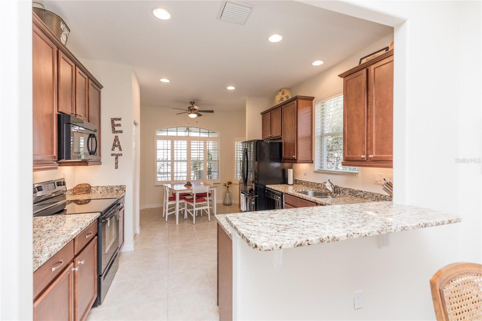 Listing photo id 16 for 22 Pelican Court