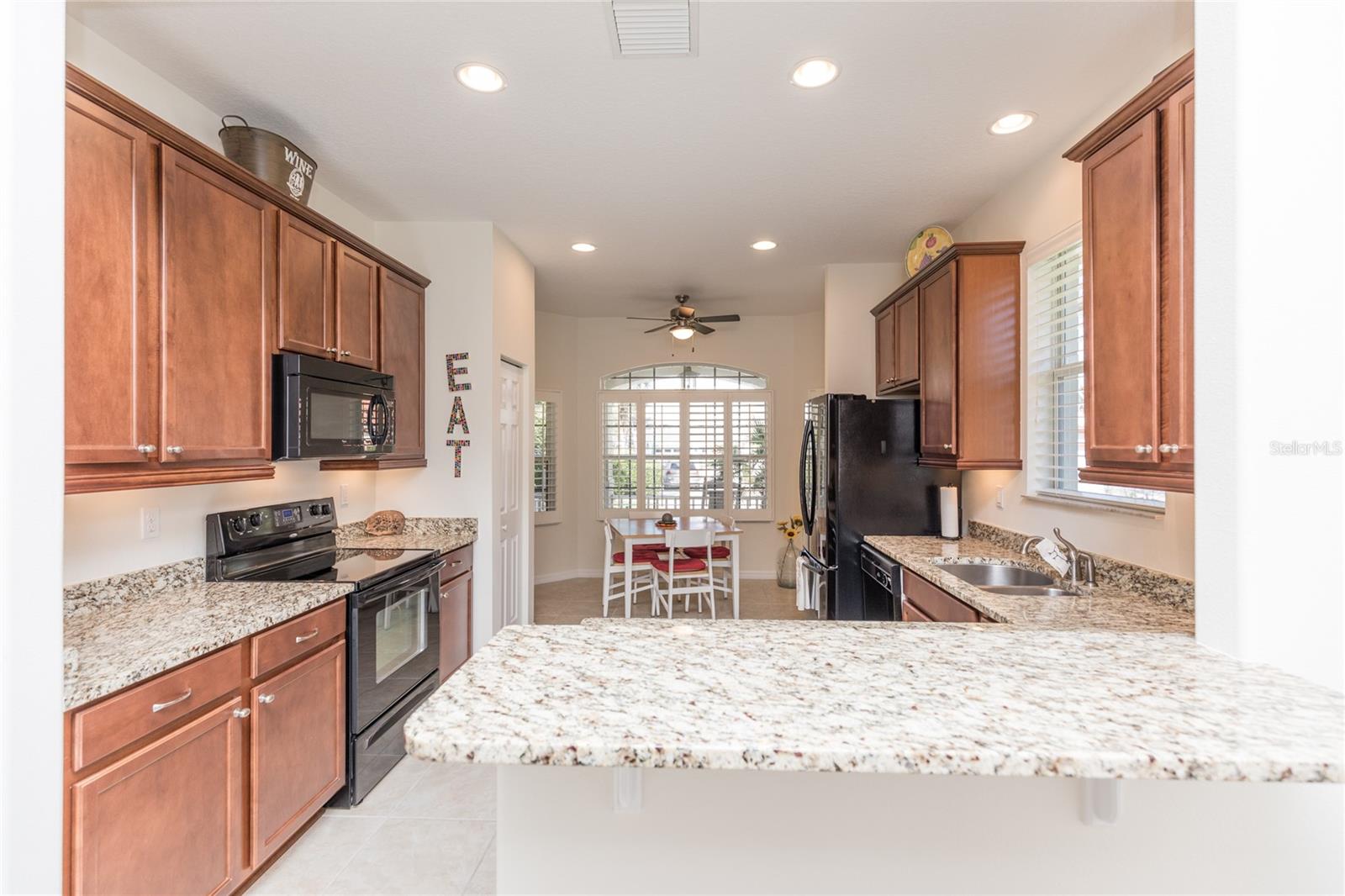 Listing photo id 17 for 22 Pelican Court