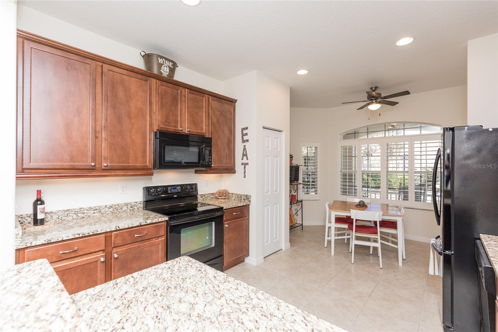Listing photo id 19 for 22 Pelican Court