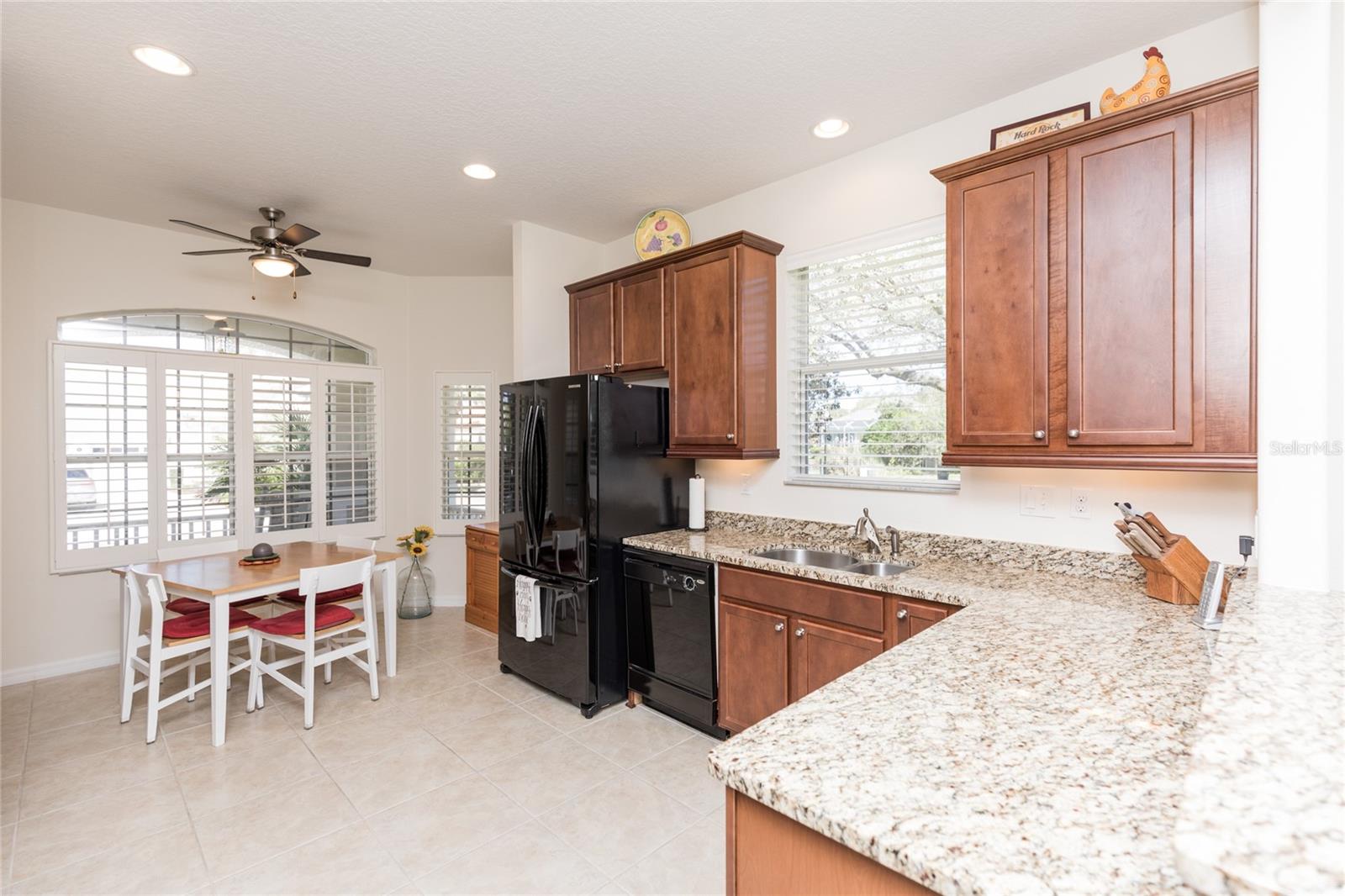 Listing photo id 21 for 22 Pelican Court