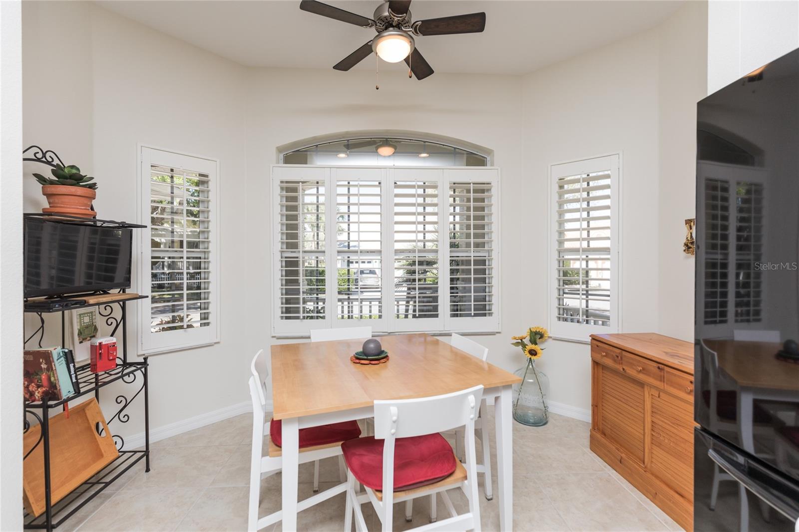 Listing photo id 25 for 22 Pelican Court
