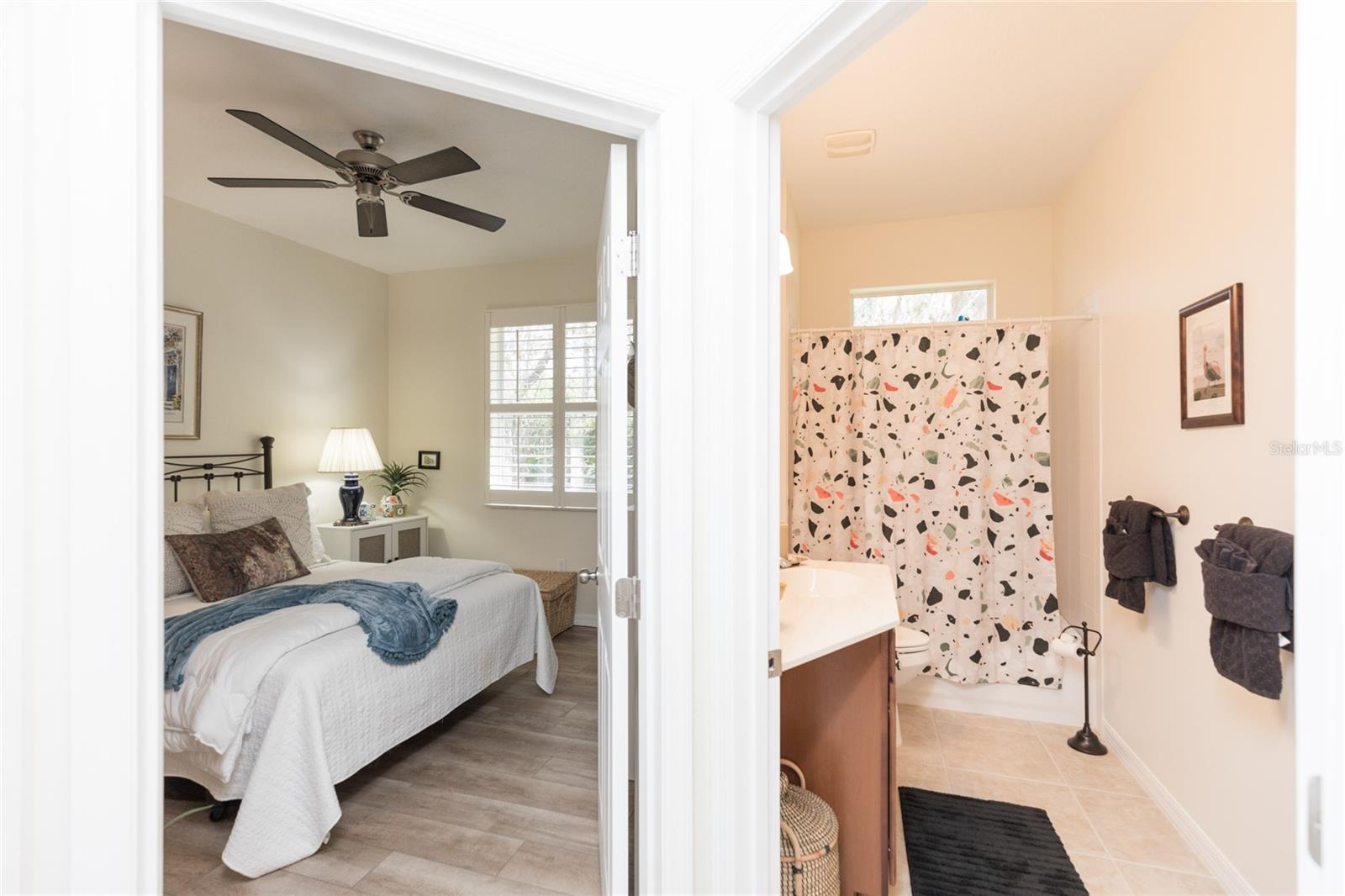 Listing photo id 37 for 22 Pelican Court