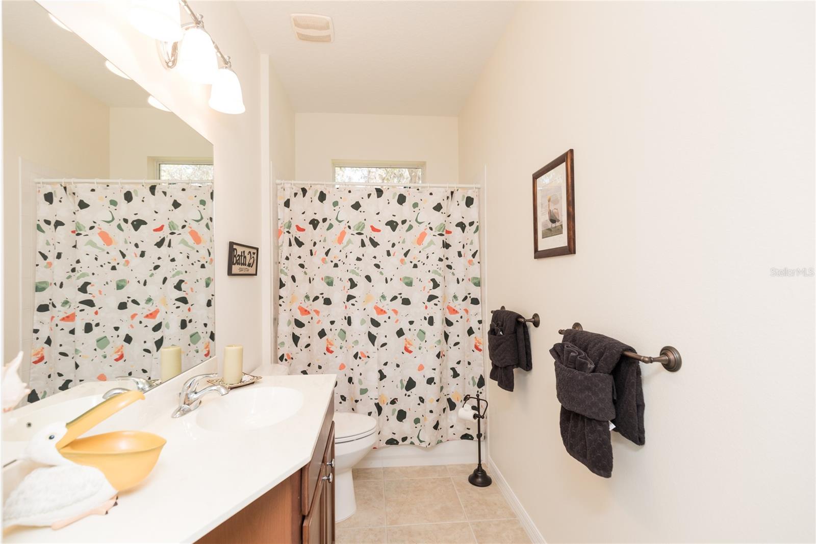 Listing photo id 38 for 22 Pelican Court