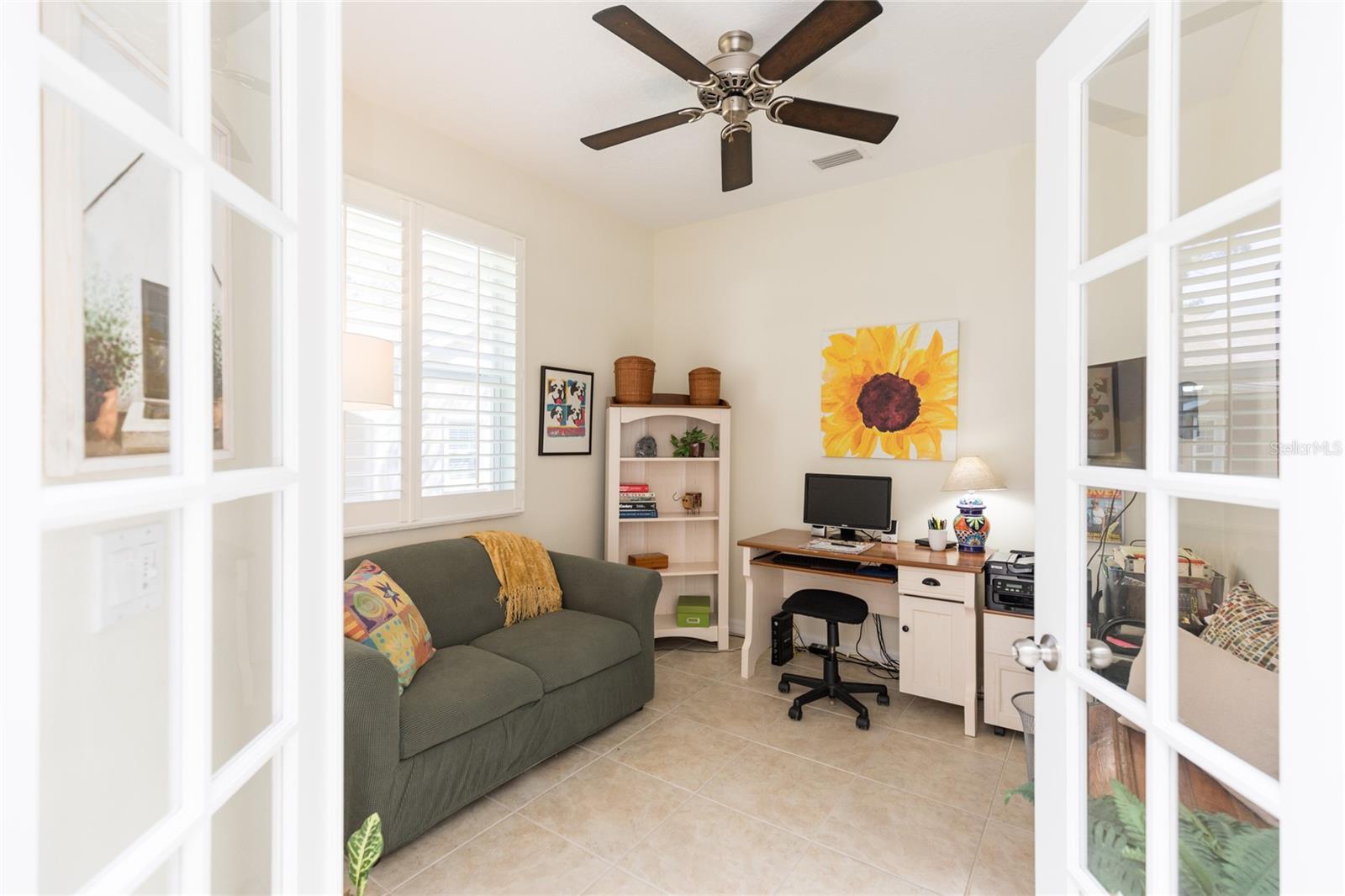 Listing photo id 39 for 22 Pelican Court
