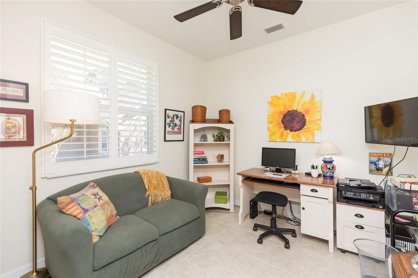 Listing photo id 40 for 22 Pelican Court