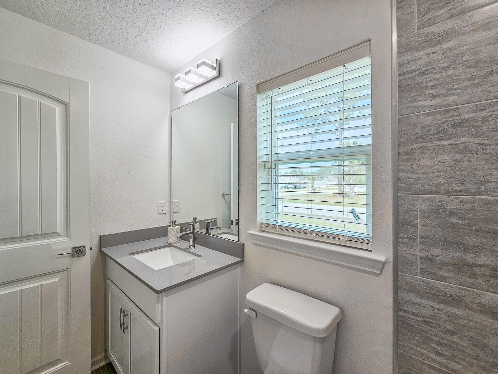 Image 29 of 34 For 1 Service Tree Place