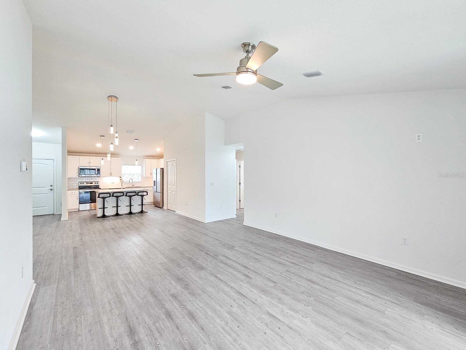 Image 9 of 34 For 1 Service Tree Place