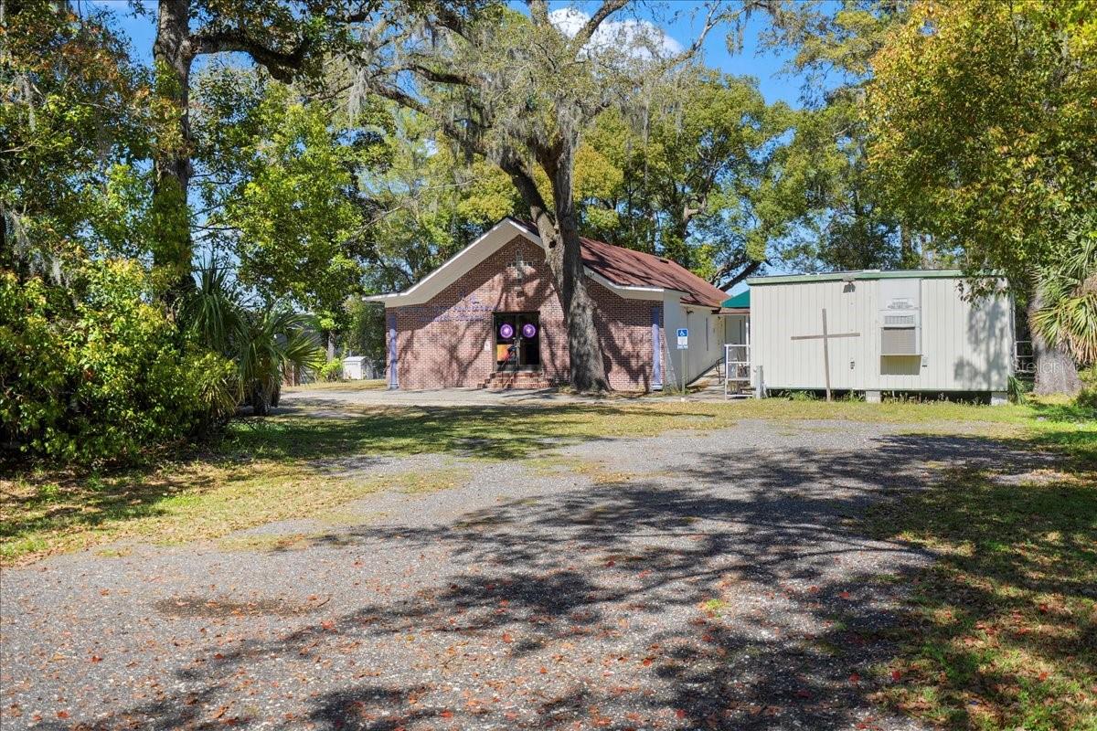 Image 47 of 48 For 1434 Oakhurst Avenue