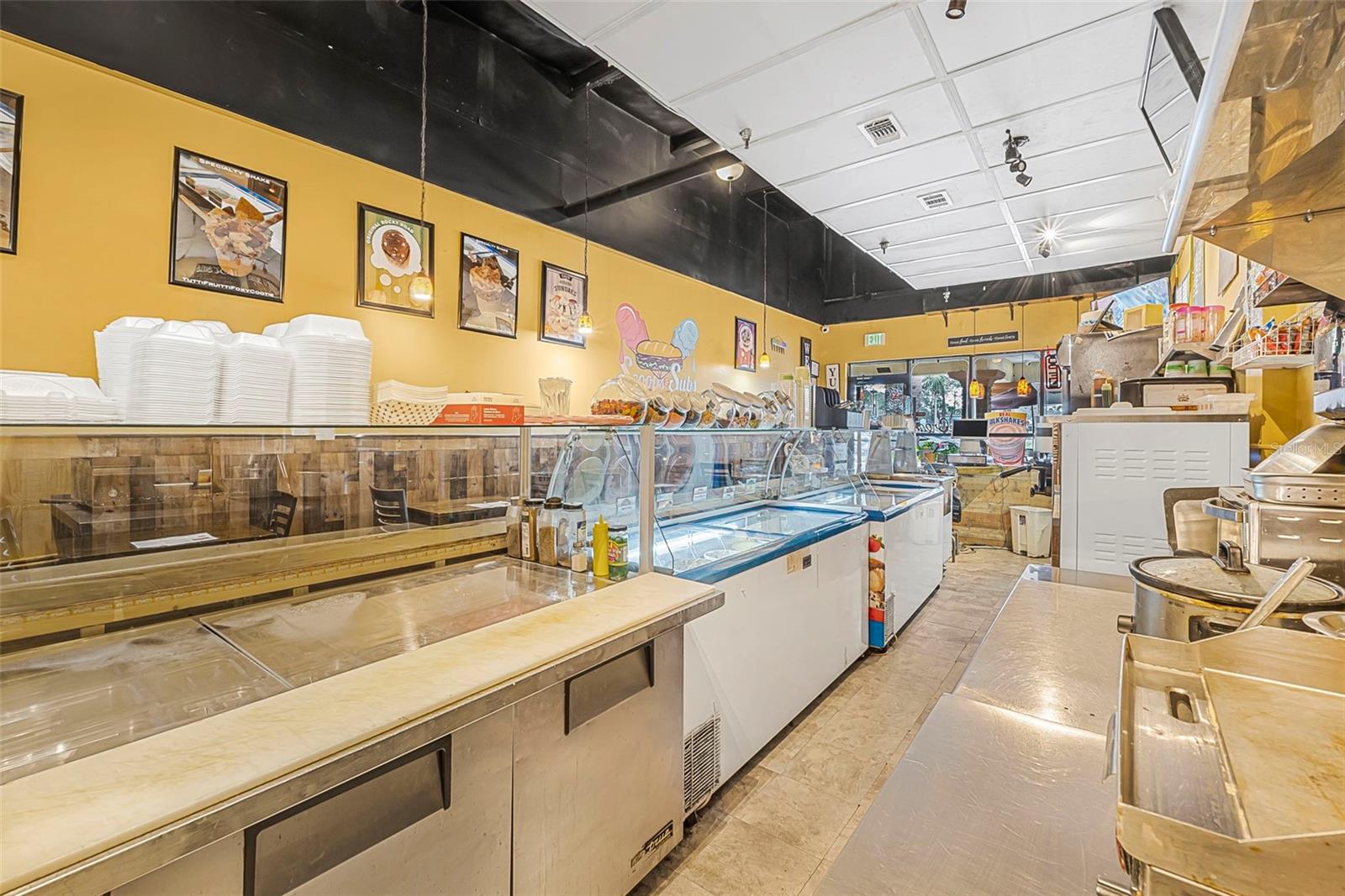 Image 14 of 23 For 223 St. Joe Plaza