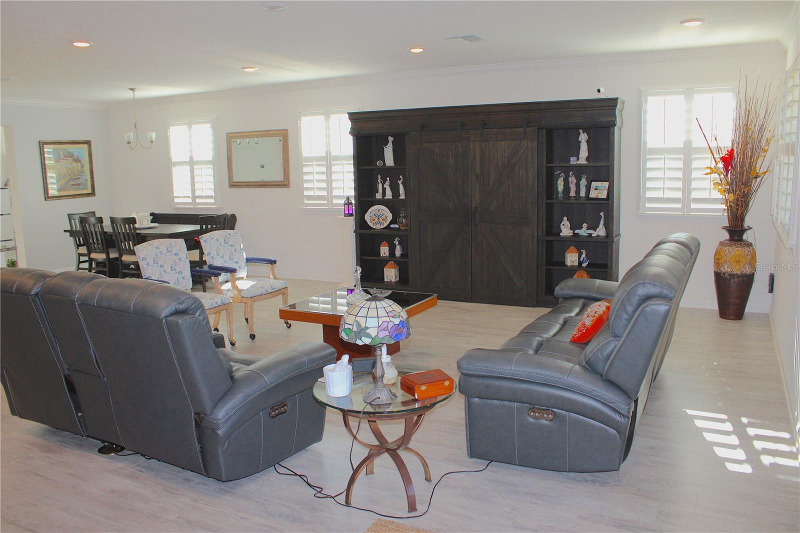 Image 25 of 56 For 312 Aventurine Ave