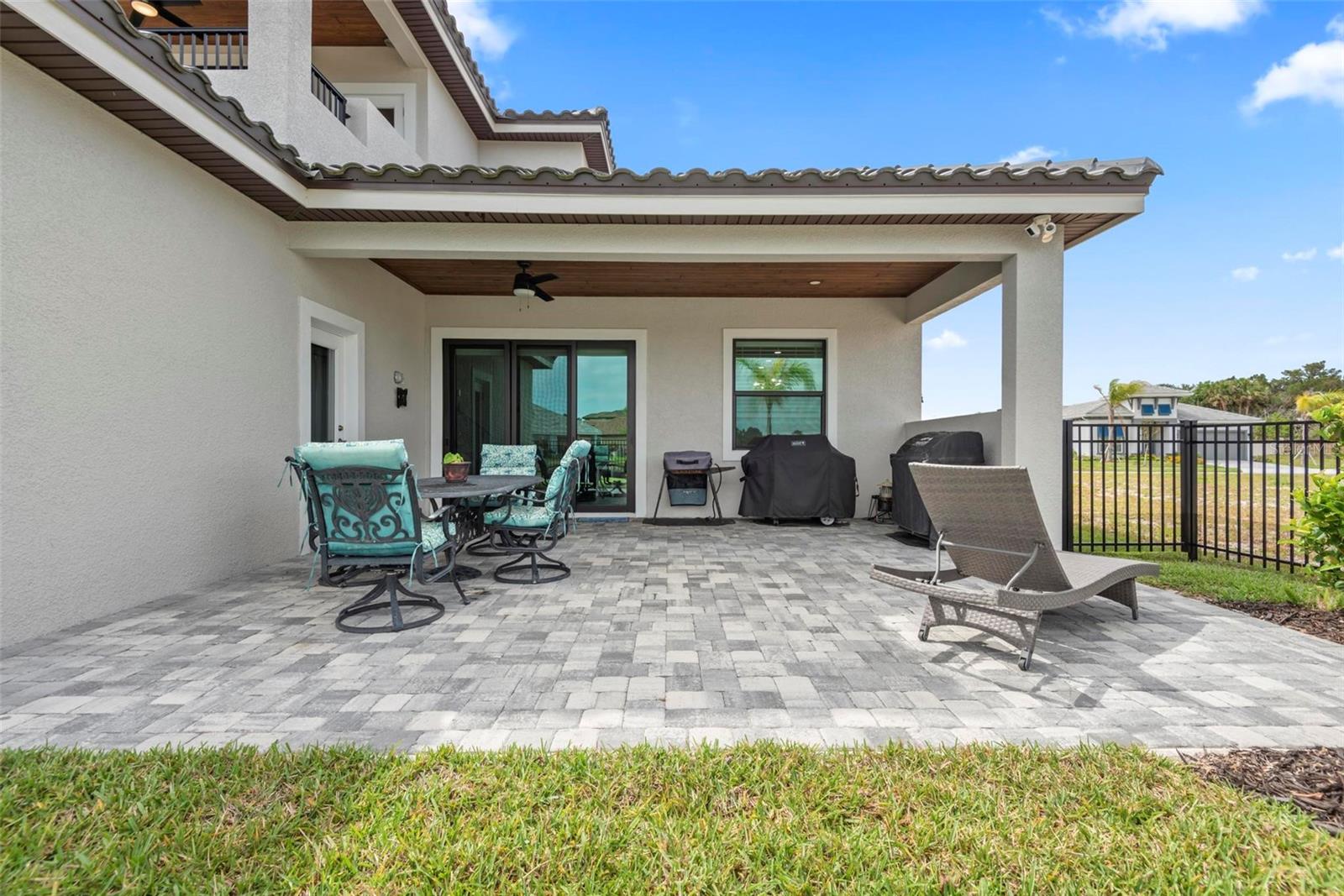 Image 61 of 96 For 7 Menorca Way