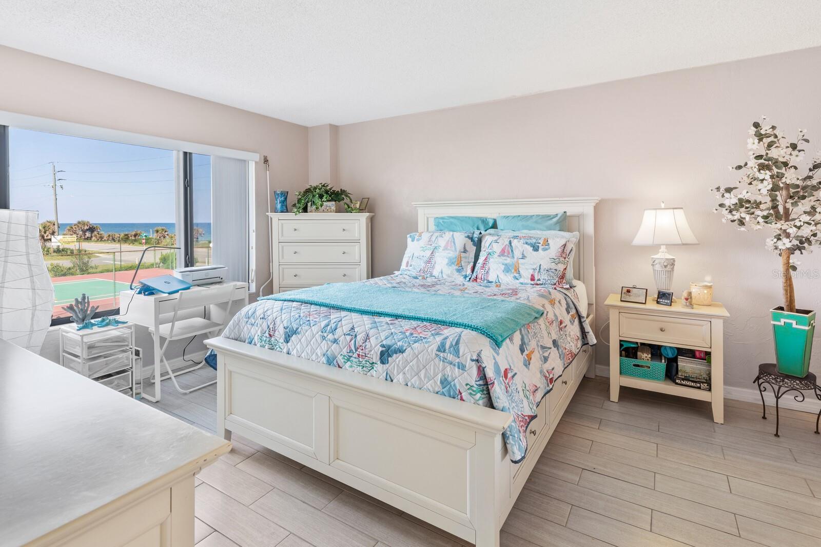 Image 20 of 49 For 3600 Ocean Shore Boulevard 214