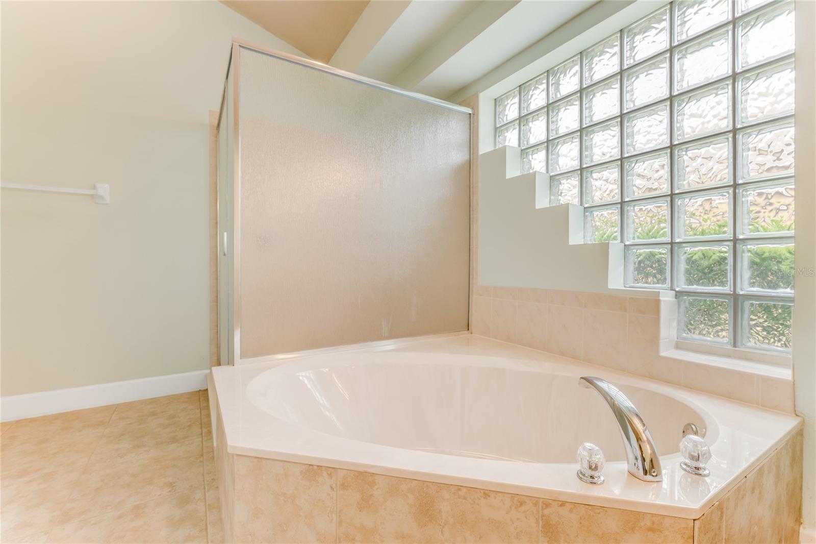 Image 18 of 40 For 1169 Kilkenny Lane