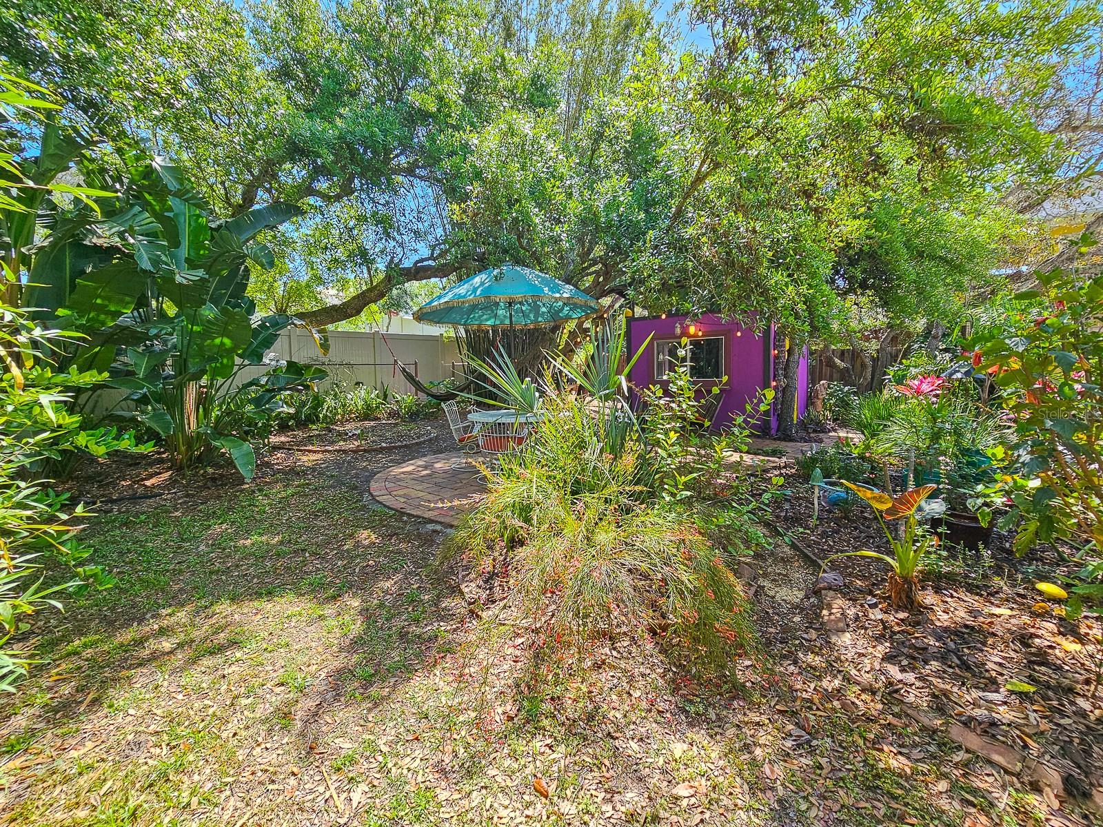 Image 29 of 62 For 2657 Annette Street
