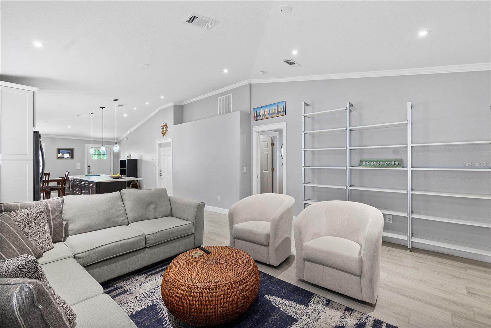 Image 20 of 40 For 320 7th Street