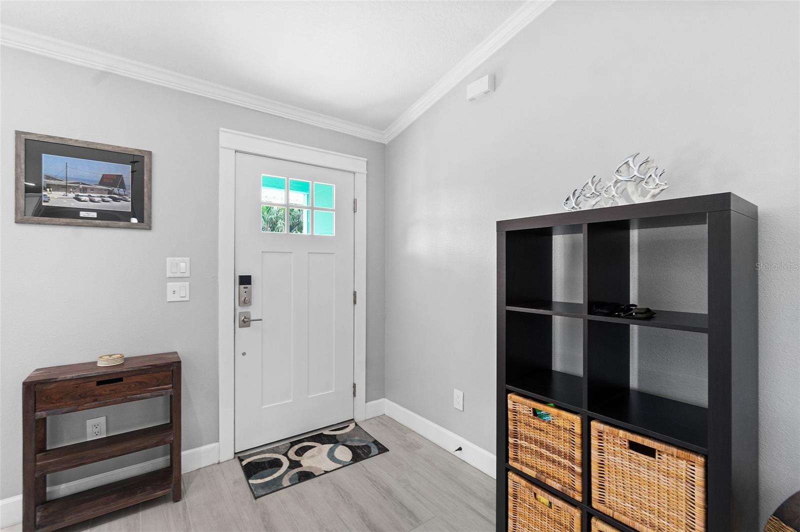 Image 6 of 40 For 320 7th Street