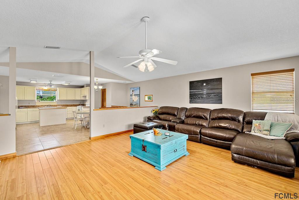Image 14 of 49 For 1951 Daytona Avenue