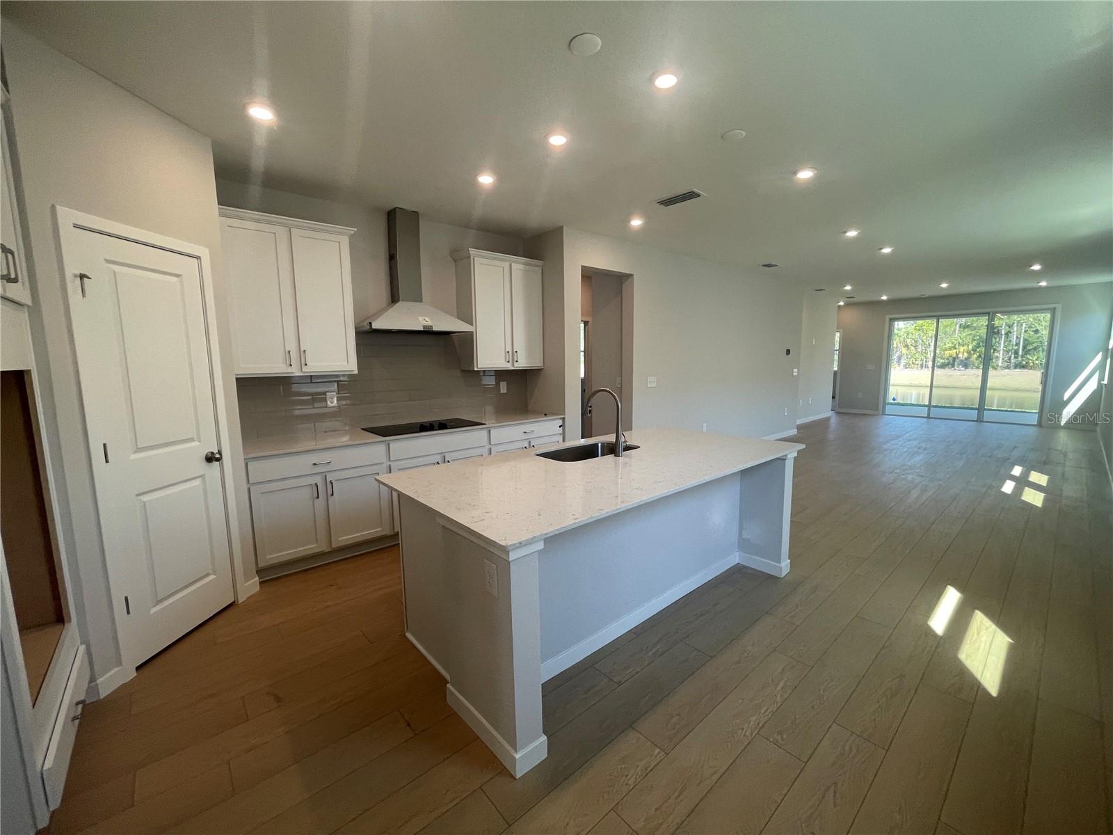 Image 11 of 56 For 230 Montgomery Court
