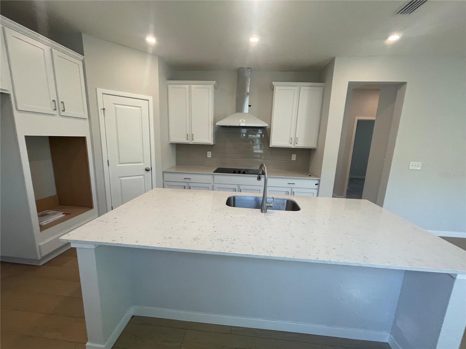 Image 12 of 56 For 230 Montgomery Court