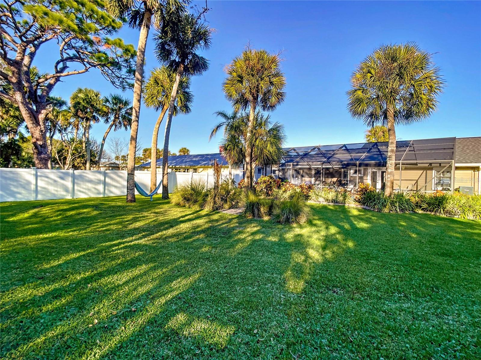 Image 50 of 57 For 762 Beach Street
