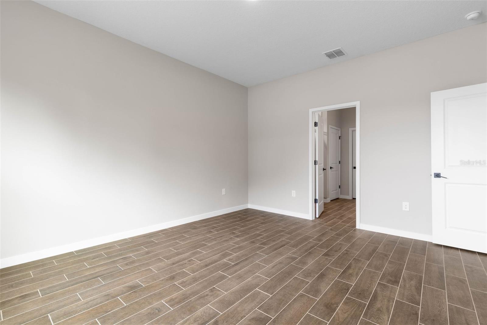 Image 12 of 15 For 48 Rolling Sands Drive